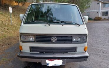 Volkswagen-Vanagon-bus-1991-white-3