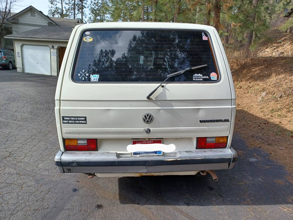Volkswagen-Vanagon-bus-1991-white-5