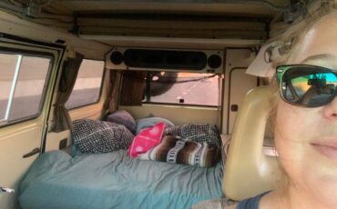 Volkswagen-Vanagon-camper-1984-19