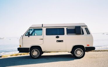 Volkswagen-Vanagon-wes-1989-white-1