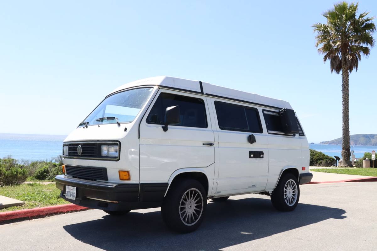 Volkswagen-Vanagon-wes-1989-white
