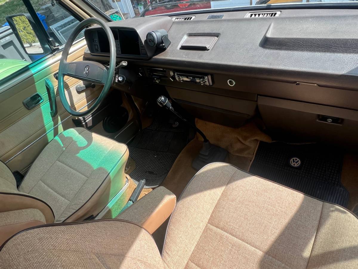 Volkswagen-Vanagon-westfalia-1986-5