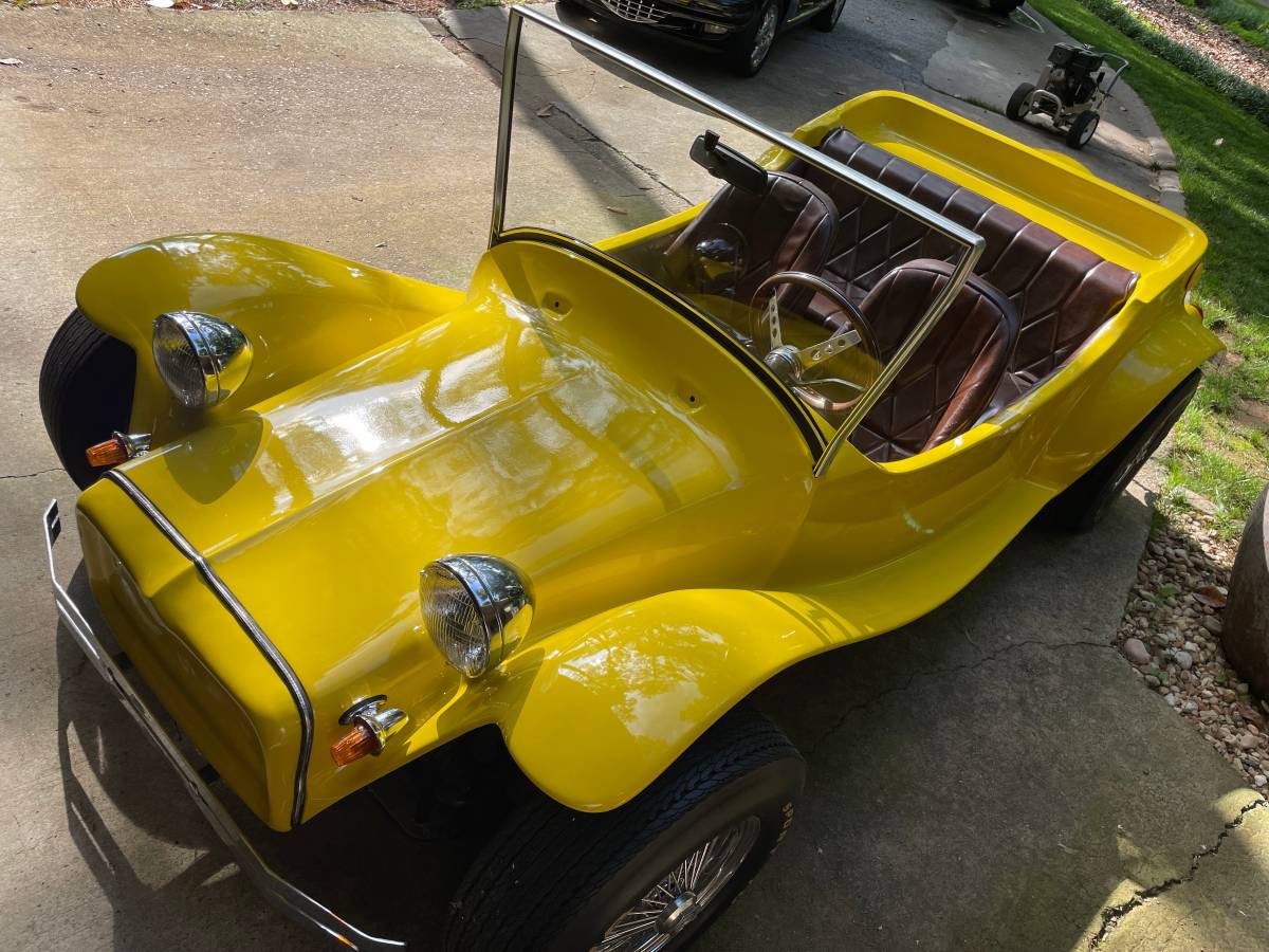 Volkswagen-Volkswagon-vw-dune-buggy-1962-yellow-1