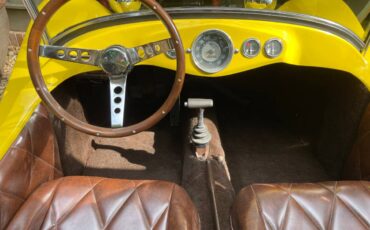 Volkswagen-Volkswagon-vw-dune-buggy-1962-yellow-10