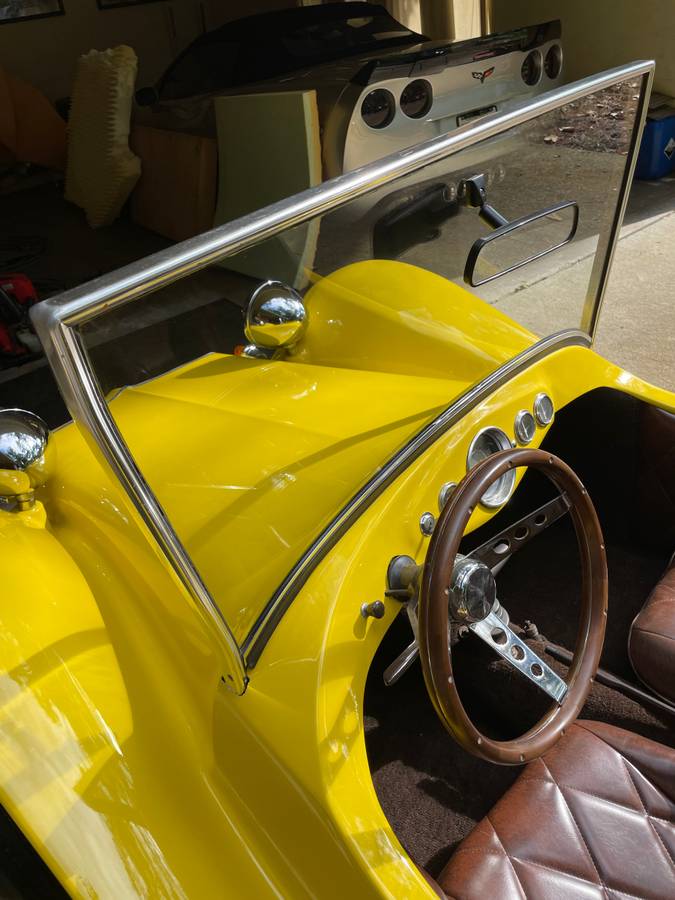 Volkswagen-Volkswagon-vw-dune-buggy-1962-yellow-12