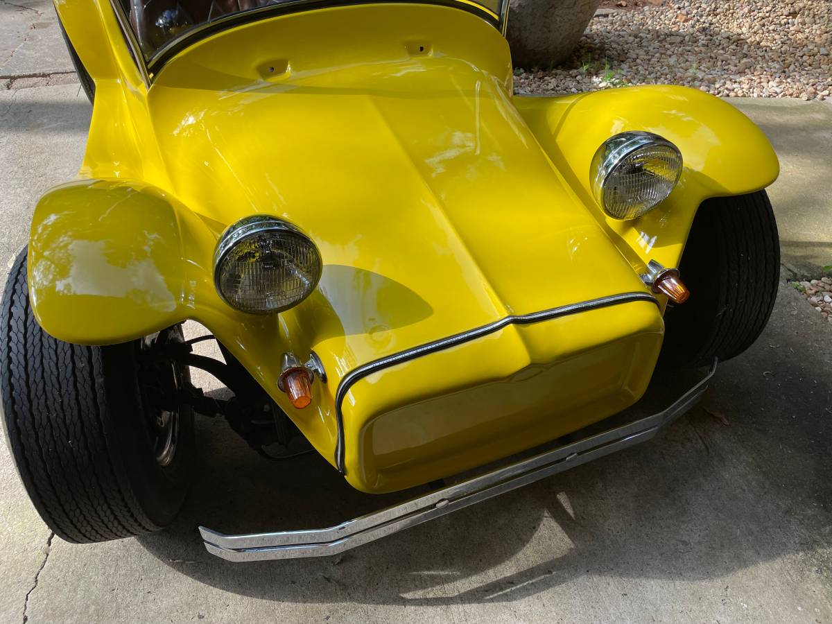 Volkswagen-Volkswagon-vw-dune-buggy-1962-yellow-3