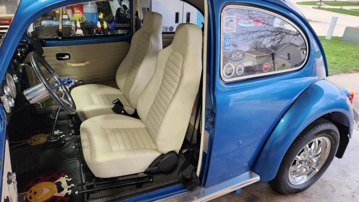 Volkswagen-Vw-beetle-1970-blue-3