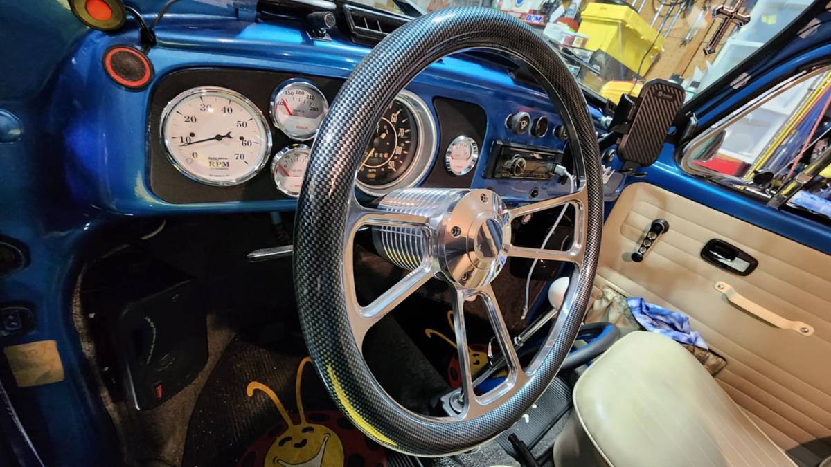 Volkswagen-Vw-beetle-1970-blue-5