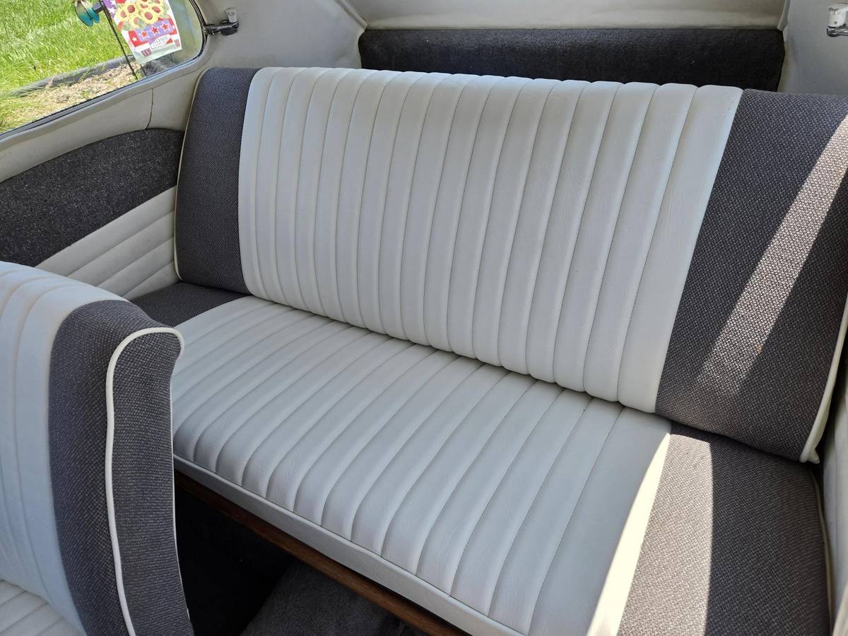 Volkswagen-Vw-bettle-3-fold-rag-top-1955-9