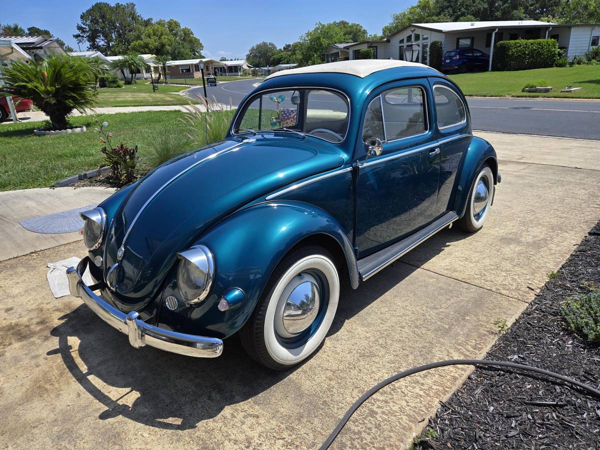 Volkswagen-Vw-bettle-3-fold-rag-top-1955