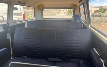 Volkswagen-Vw-bus-1973-orange-11