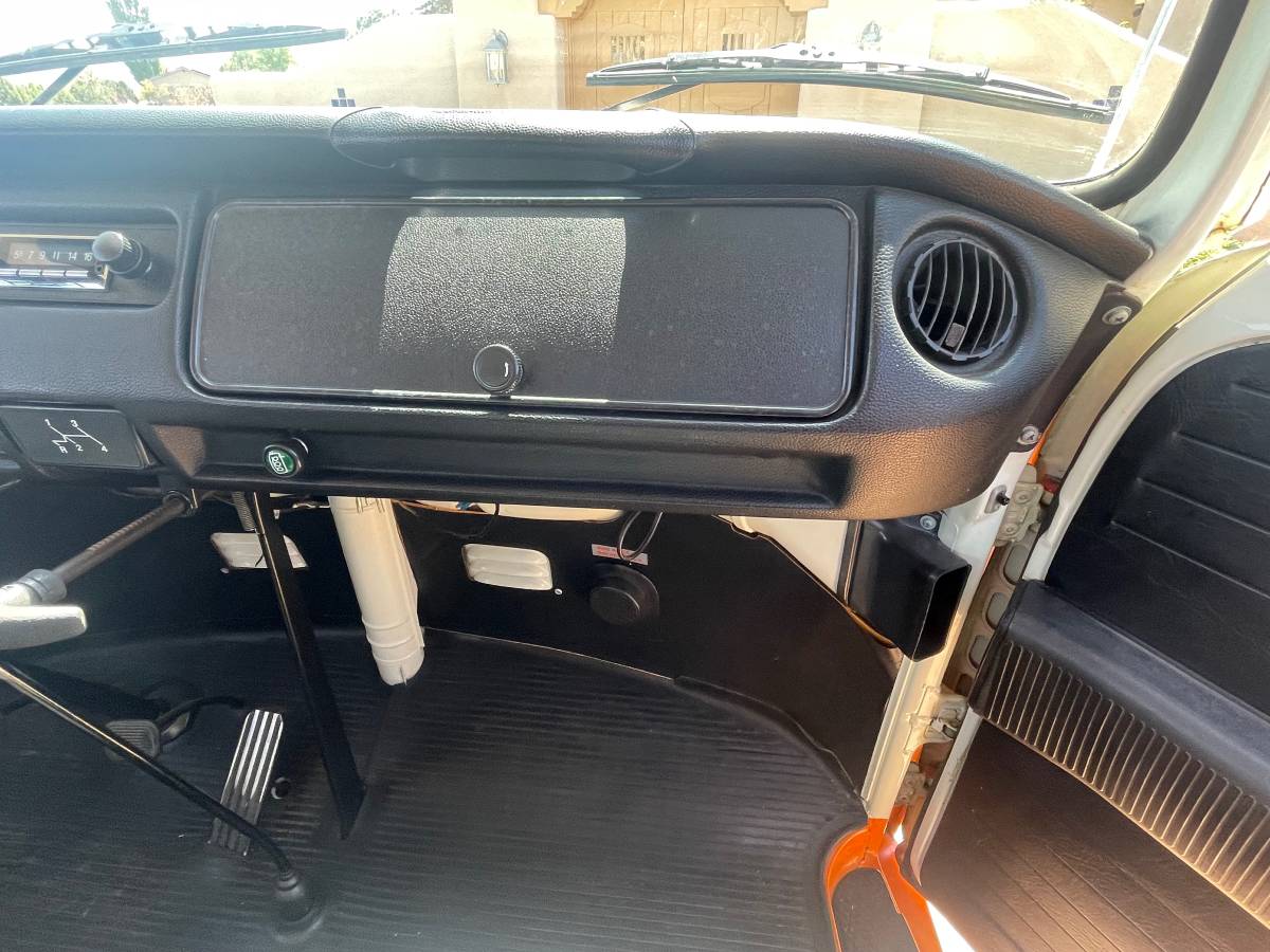 Volkswagen-Vw-bus-1973-orange-15