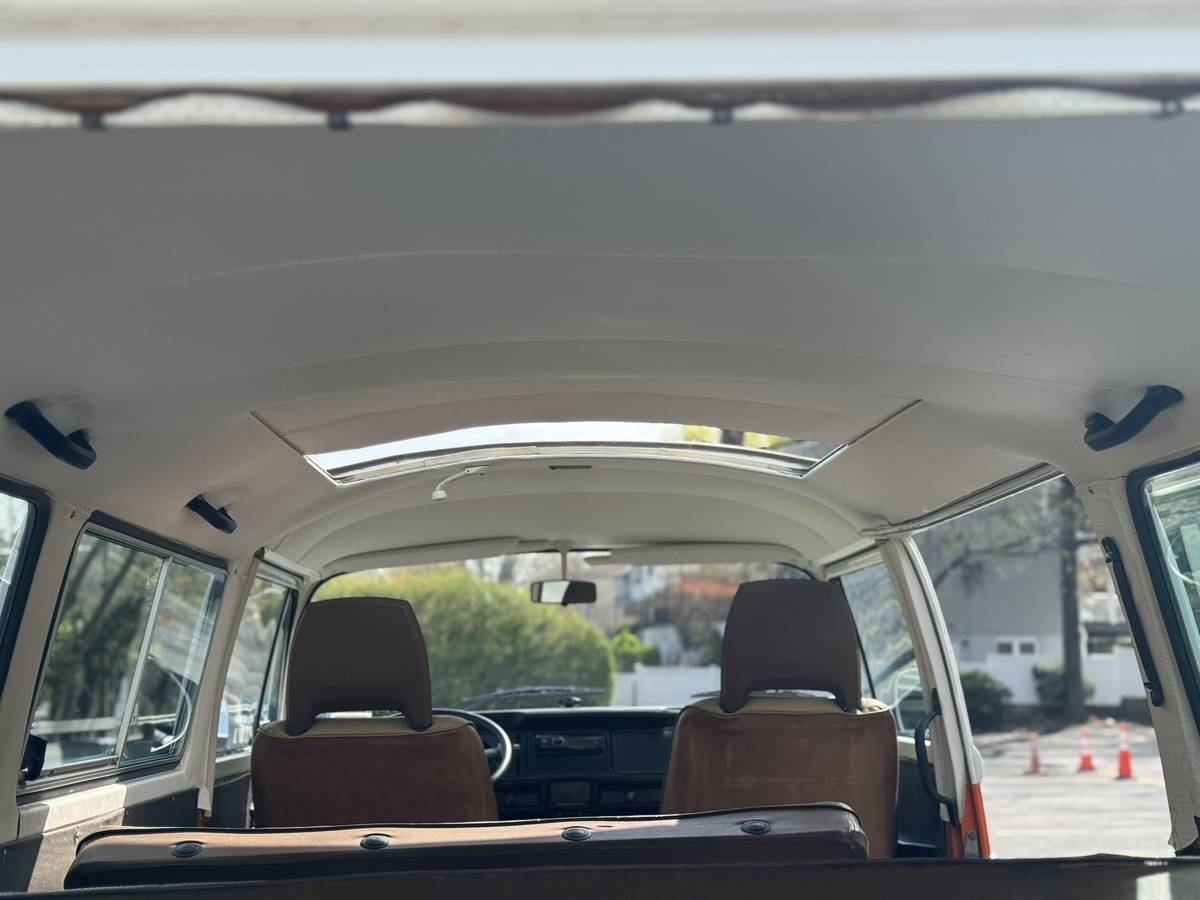 Volkswagen-Vw-bus-1979-orange-5