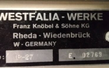 Volkswagen-Vw-bus-1984-yellow-8