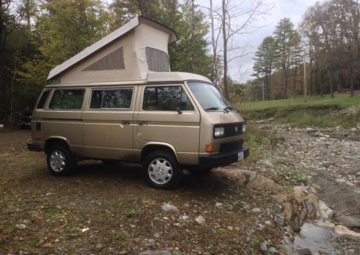 Volkswagen-Vw-bus-1986-brown