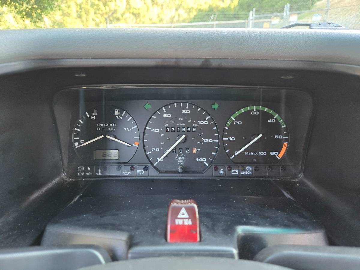 Volkswagen-Vw-eurovan-1995-white-13