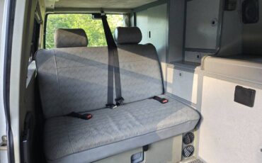 Volkswagen-Vw-eurovan-1995-white-17