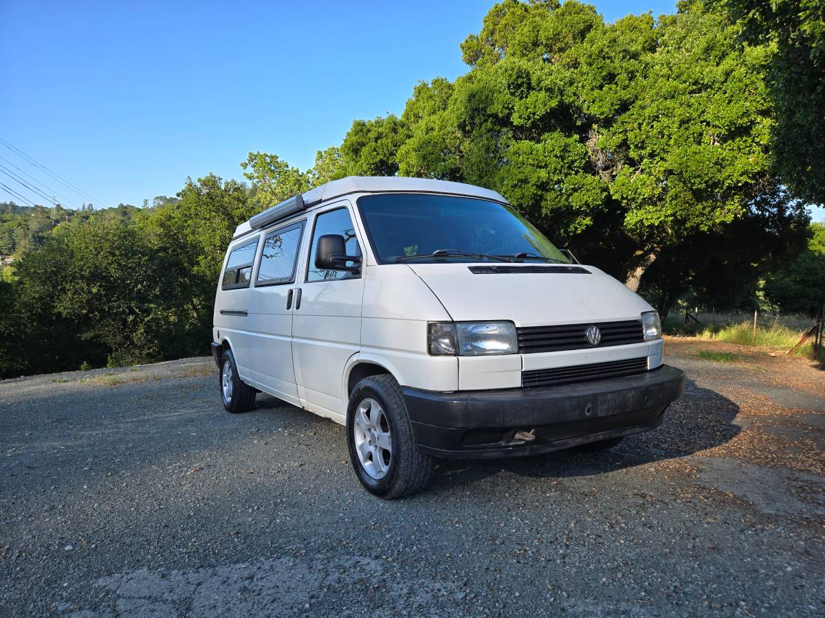 Volkswagen-Vw-eurovan-1995-white-2