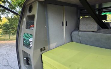 Volkswagen-Vw-eurovan-1995-white-20