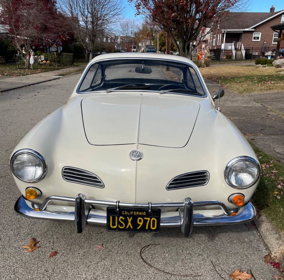 Volkswagen-Vw-karmann-ghia-1967-white-1