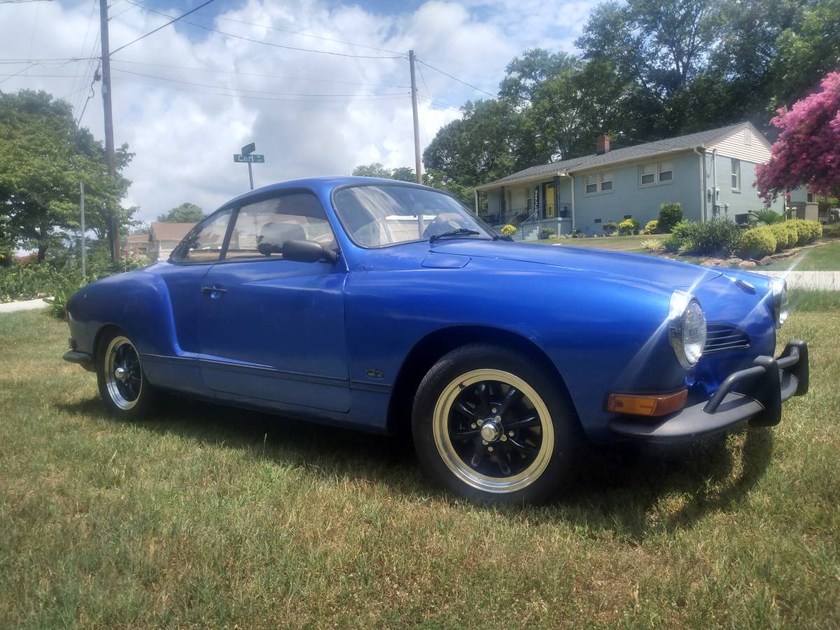 Volkswagen-Vw-karmann-ghia-1970-blue-1