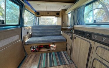Volkswagen-Vw-vanagon-1980-blue-16