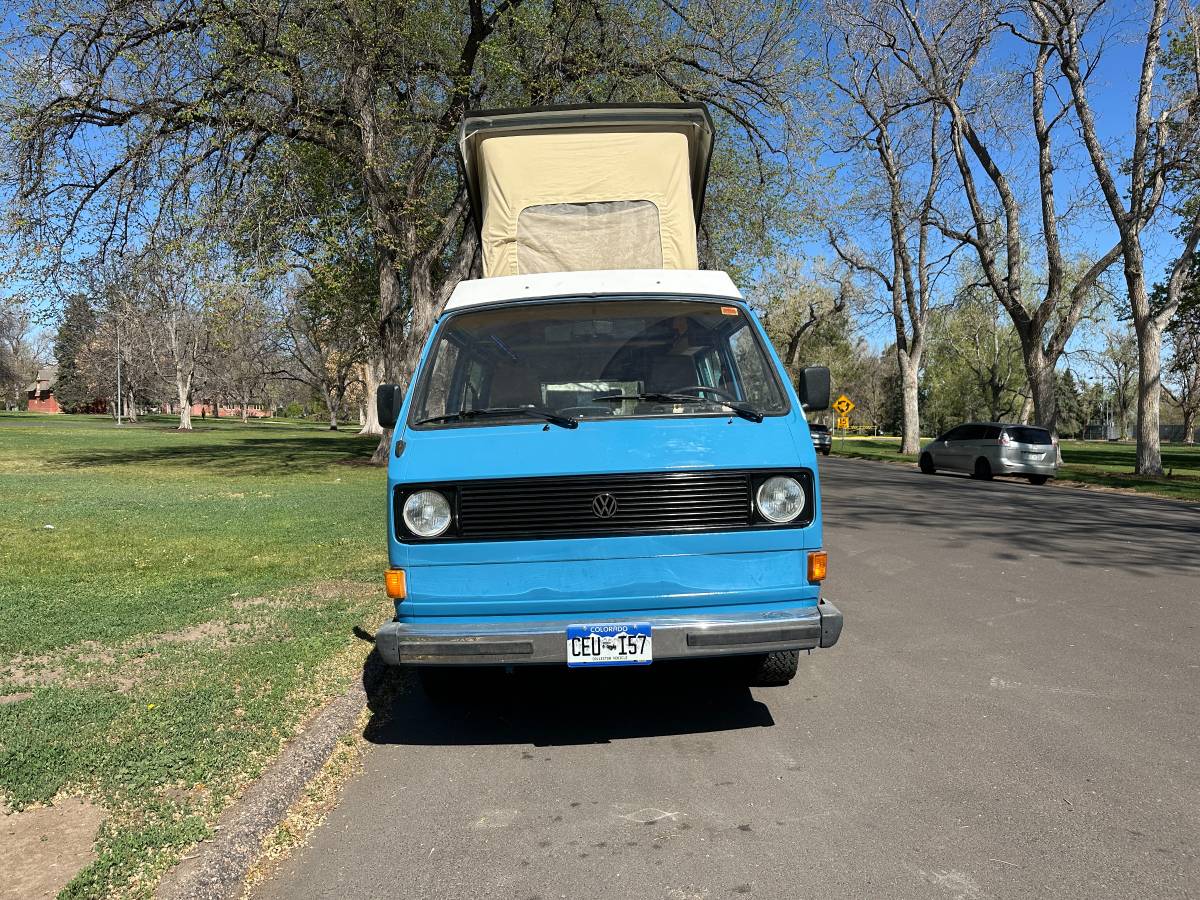 Volkswagen-Vw-vanagon-1980-blue-3