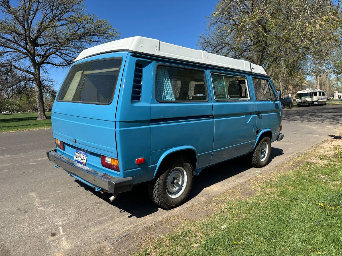 Volkswagen-Vw-vanagon-1980-blue-9