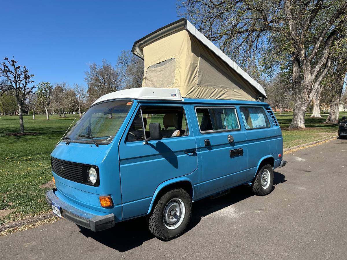 Volkswagen-Vw-vanagon-1980-blue