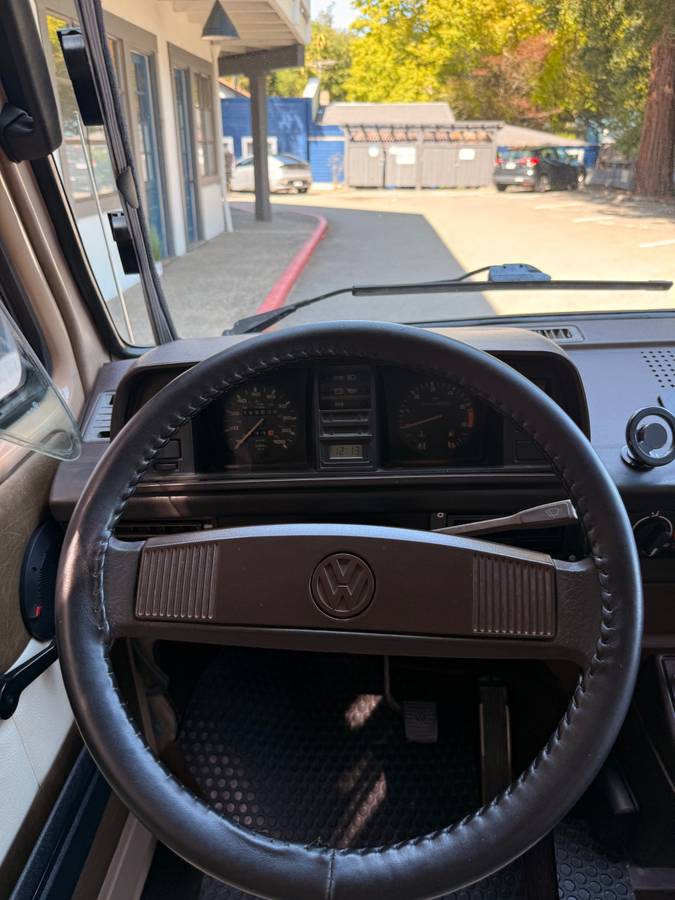 Volkswagen-Vw-vanagon-1984-brown-4