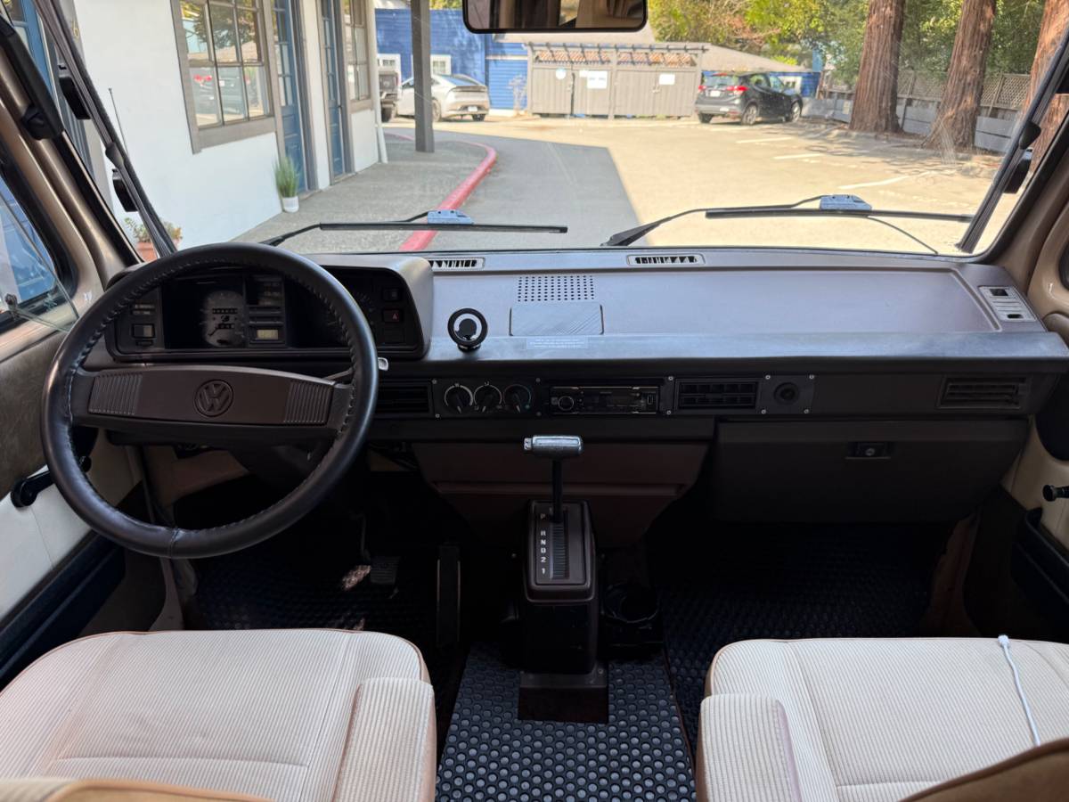 Volkswagen-Vw-vanagon-1984-brown-5
