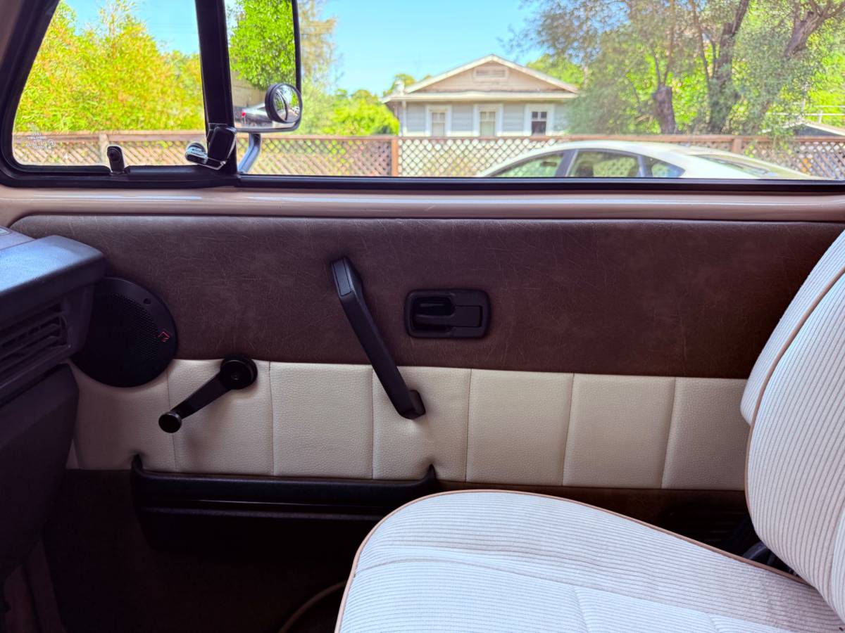 Volkswagen-Vw-vanagon-1984-brown-6