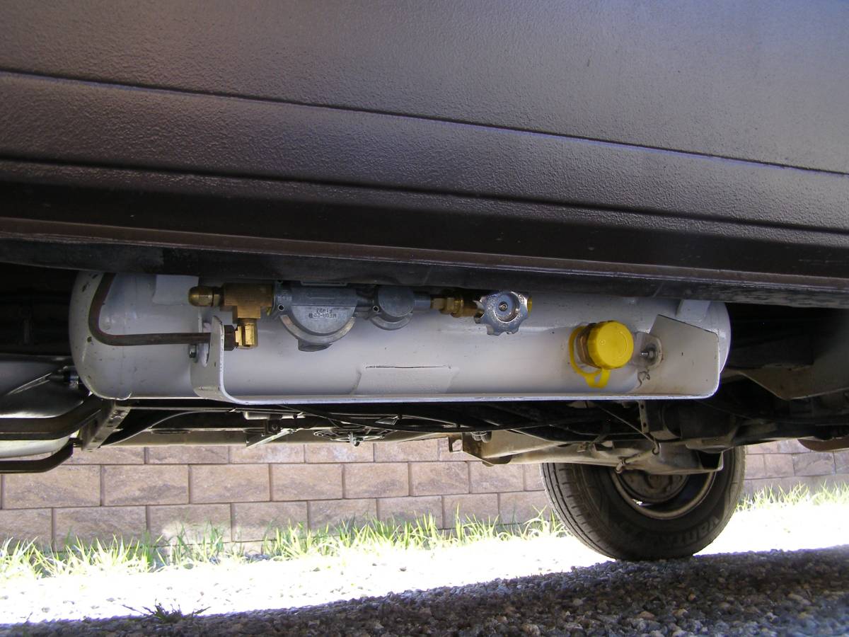 Volkswagen-Vw-vanagon-westfalia-1984-brown-13