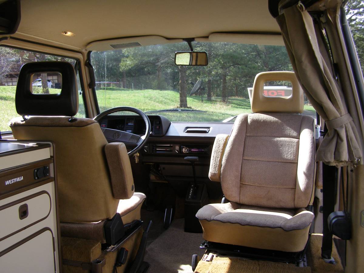 Volkswagen-Vw-vanagon-westfalia-1984-brown-14