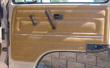 Volkswagen-Vw-vanagon-westfalia-1984-brown-16