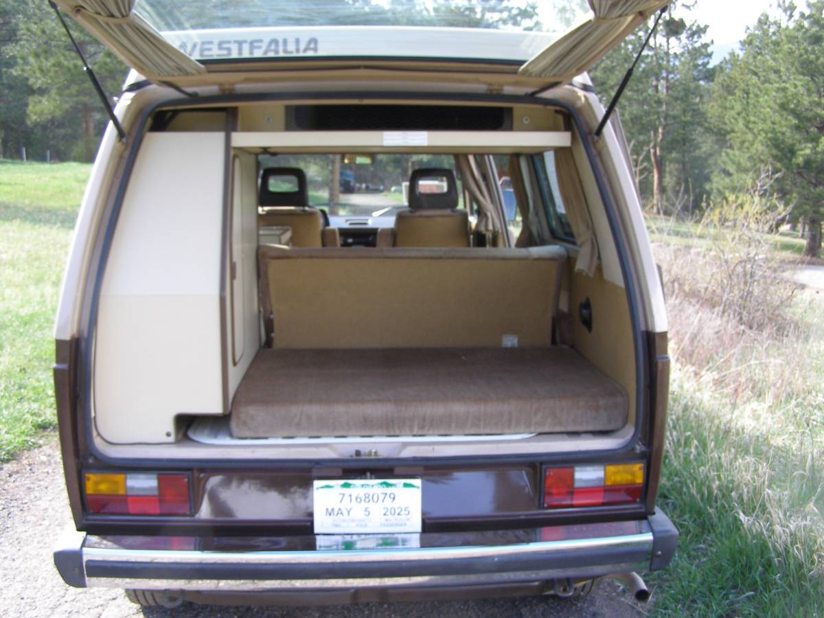 Volkswagen-Vw-vanagon-westfalia-1984-brown-4