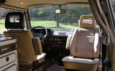 Volkswagen-Vw-vanagon-westfalia-1984-brown-9