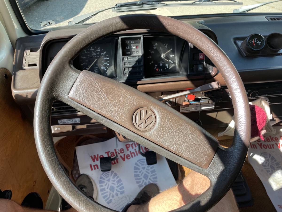 Volkswagen-Vw-vanagon-westfalia-1986-white-4