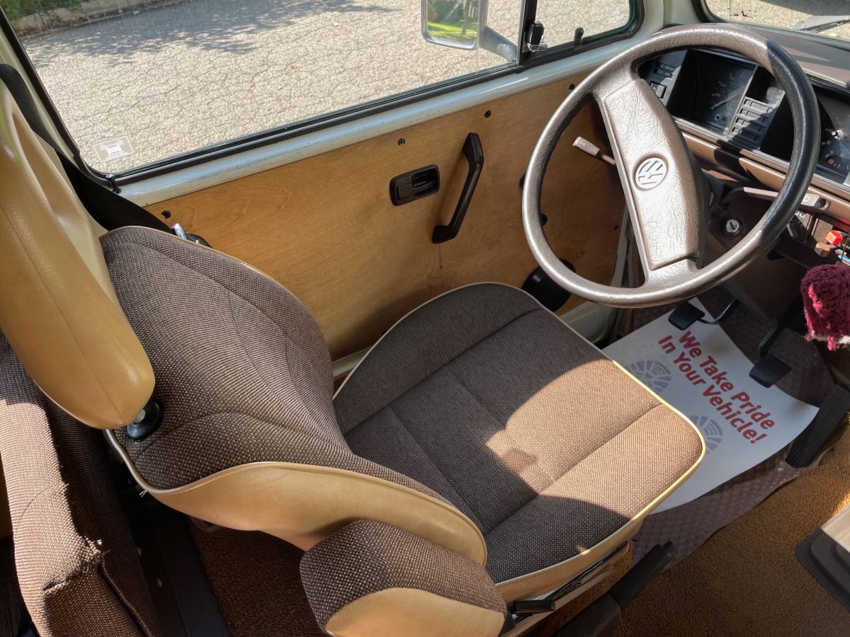 Volkswagen-Vw-vanagon-westfalia-1986-white-8
