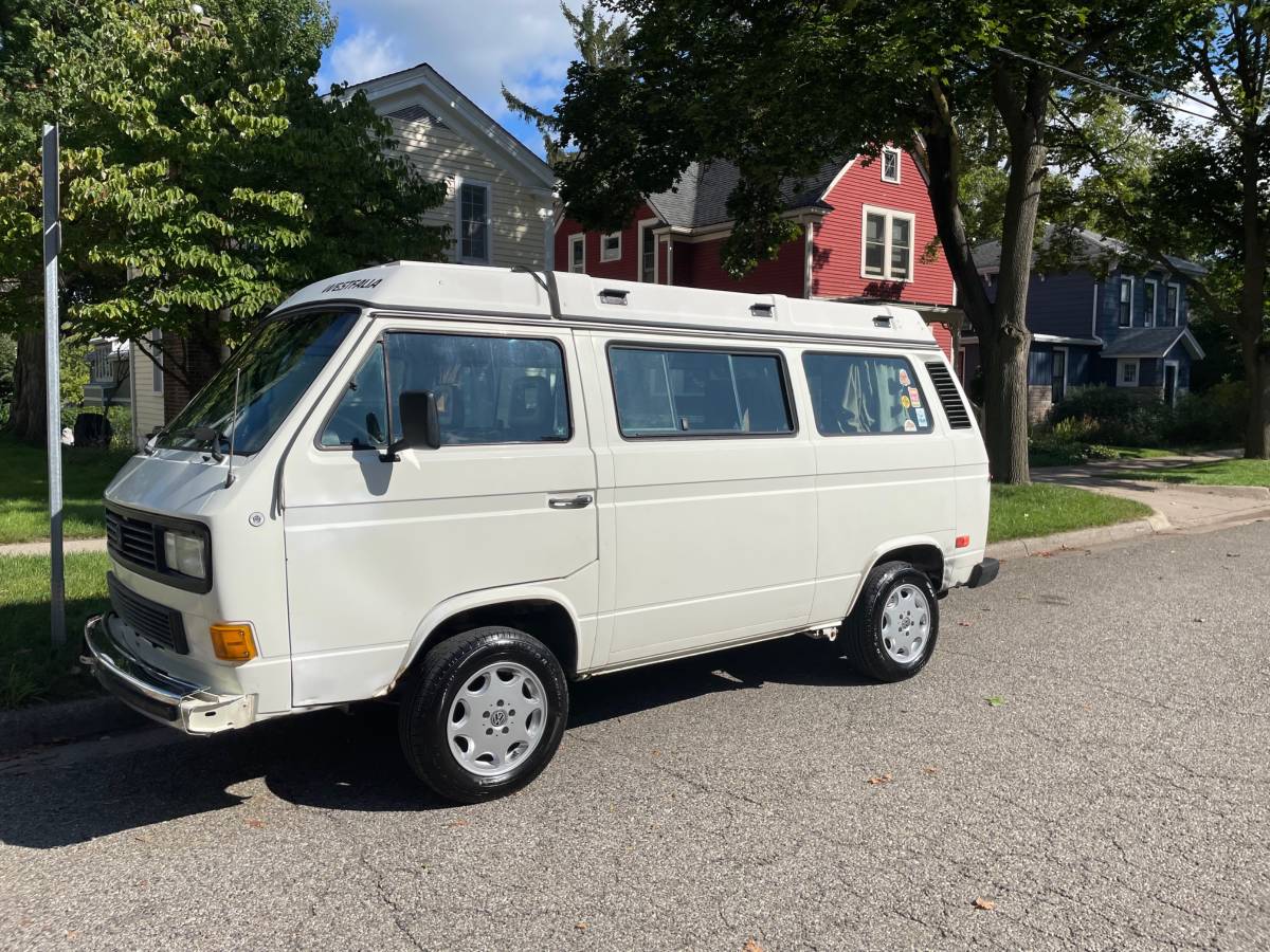 Volkswagen-Vw-vanagon-westfalia-1986-white