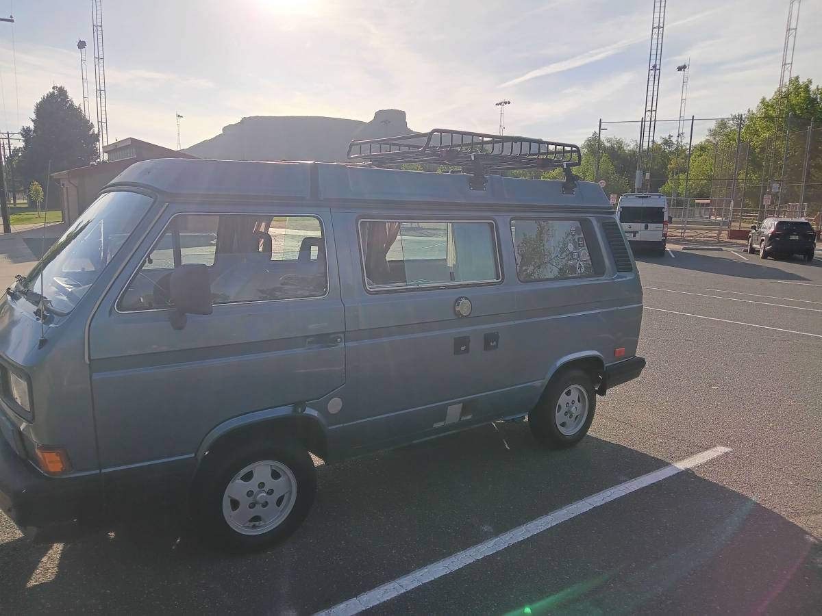 Volkswagen-Vw-vanagon-westfalia-1989-blue-10