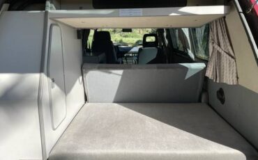 Volkswagen-Vw-vanagon-westfalia-1990-red-14