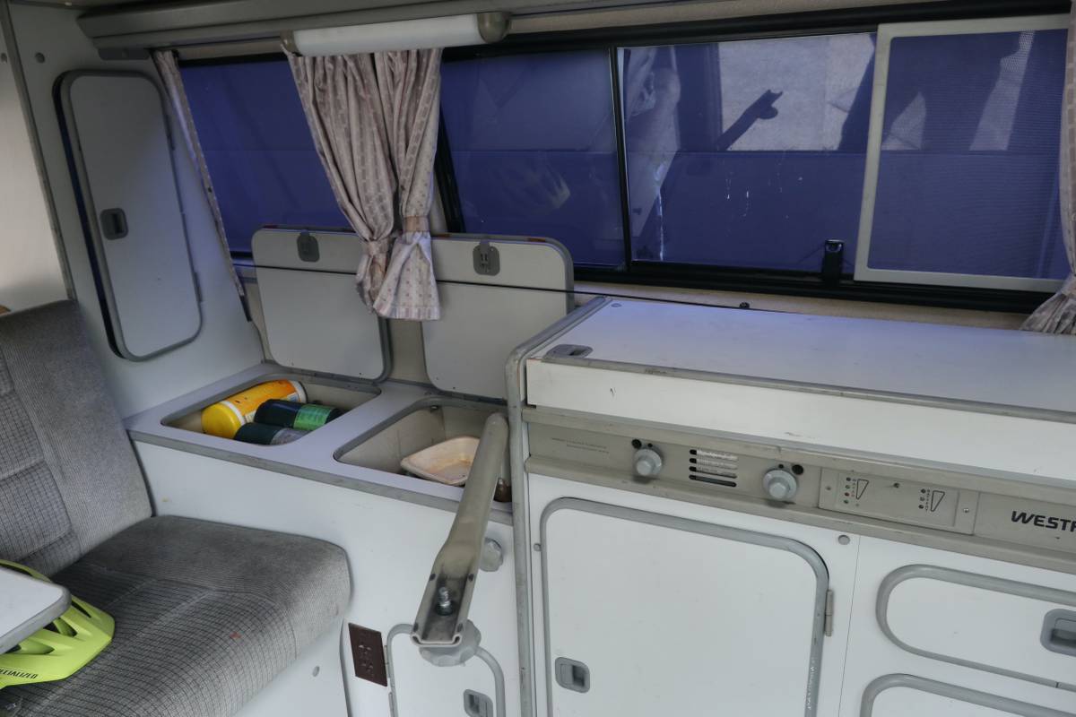 Volkswagen-Vw-vanagon-westfalia-1991-silver-14