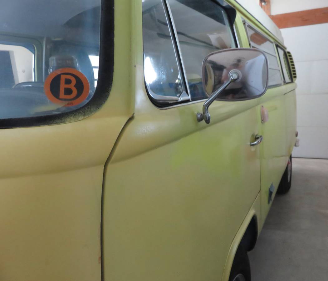 Volkswagen-Vw-westfalia-1974-yellow-4