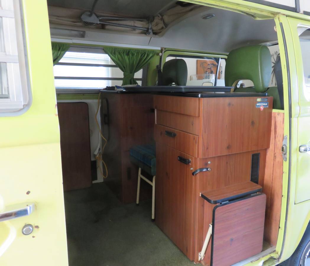 Volkswagen-Vw-westfalia-1974-yellow-7