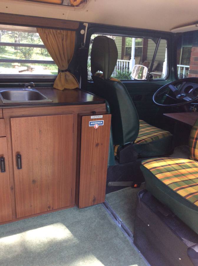 Volkswagen-Vw-westfalia-1976-yellow-4