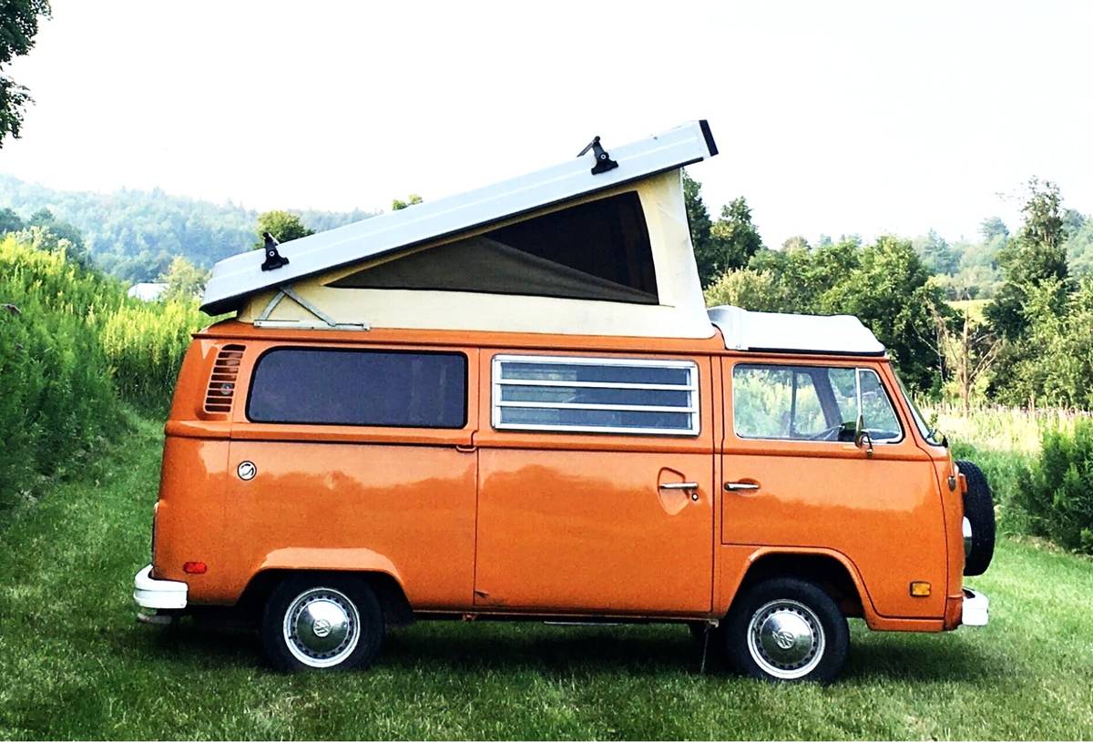 Volkswagen-Vw-westfalia-camper-van-1975-orange-1