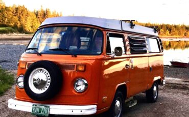 Volkswagen-Vw-westfalia-camper-van-1975-orange