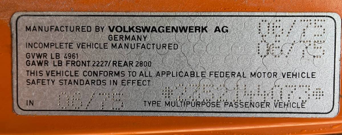 Volkswagen-Vw-westfalia-camper-van-1975-orange-6