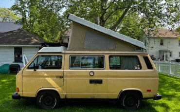 Volkswagen-Westfalia-1985-custom-3